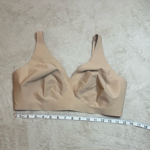 Knix Revolution Nude Seamless Bra LIKE NEW! Sz L++ (36F/G) - Picture 3 of 9